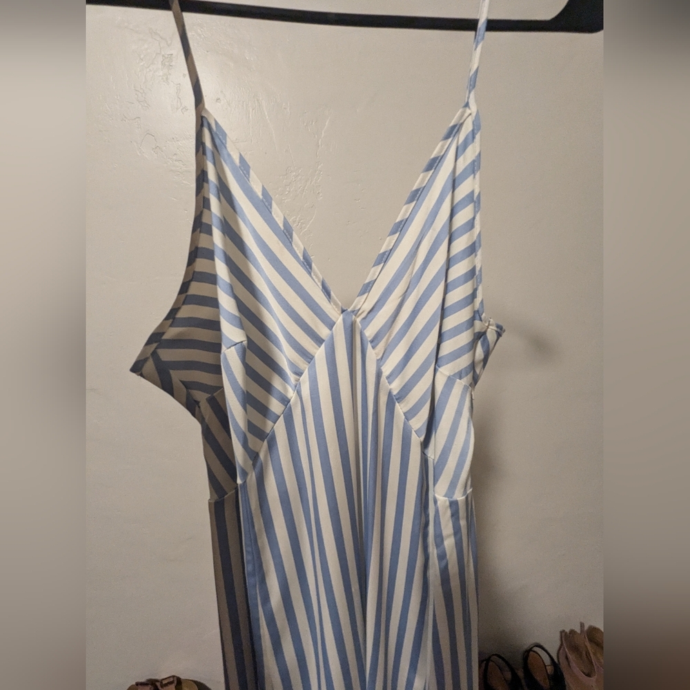 Striped v-neck satin slip dress - Size M